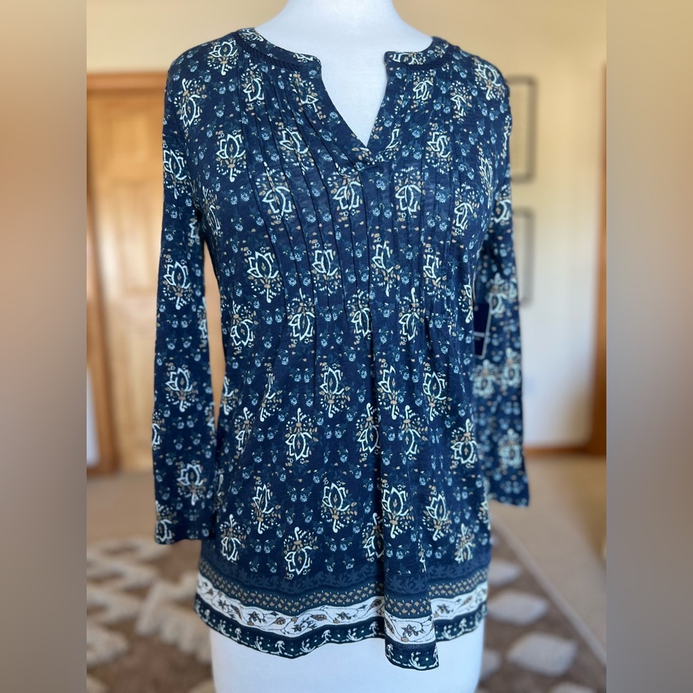 🍀 Lucky Brand Long Sleeve Lotus 🪷 Print Top